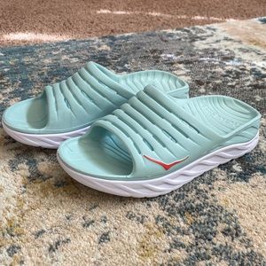 HOKA Ora Recovery Slides, size Women 11/ Mens 9